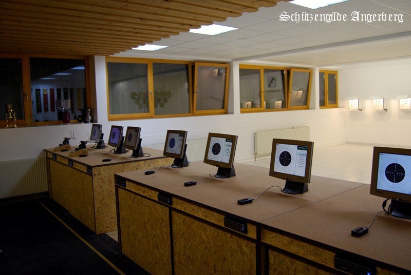 Elektronische Schießstände im Schützenheim der SG Angerberg